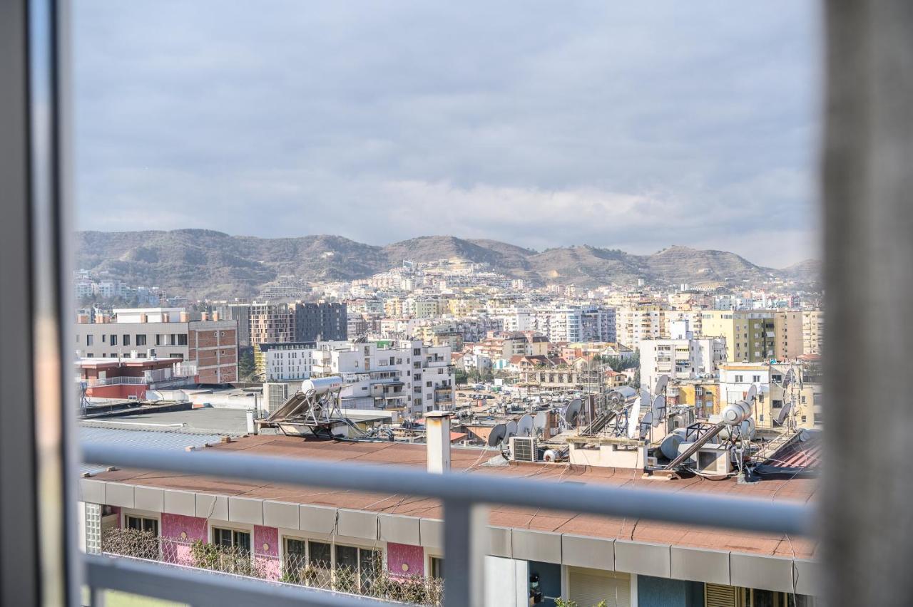 Miku Apartments-Luxury City View At Wilson Square Tirana Bagian luar foto